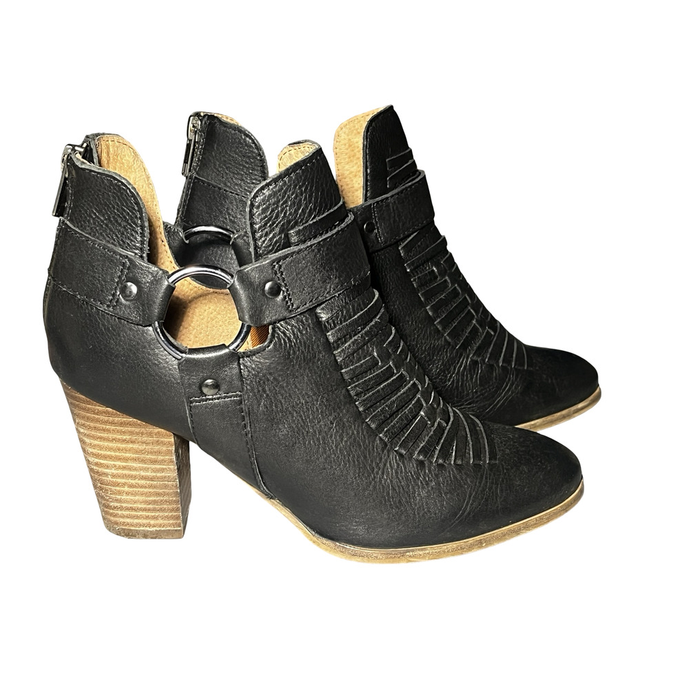 Seychelles Boots Womens Size 9 Black Leather Cutout Ankle Booties Western